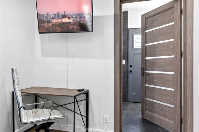 6535 Mary Ellen Avenue, Valley Glen, CA 91401