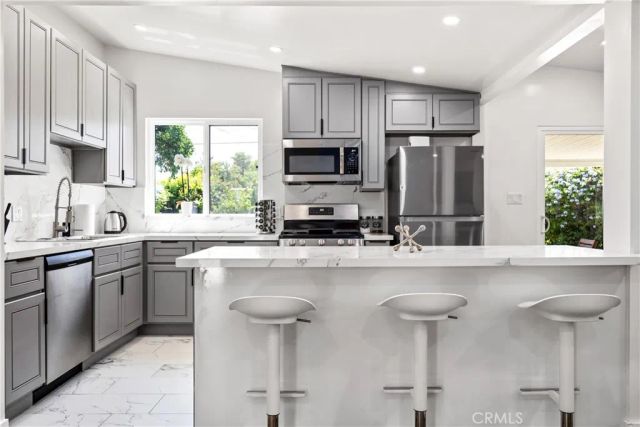 6535 Mary Ellen Avenue, Valley Glen, CA 91401