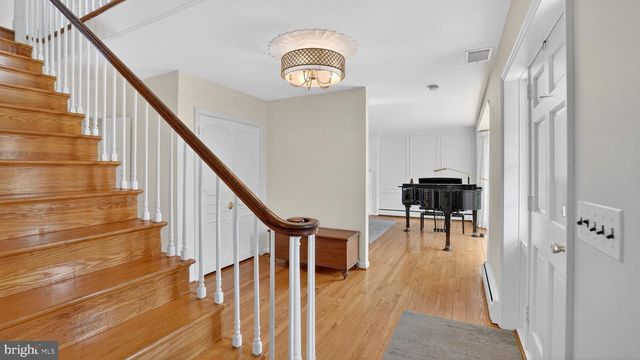 4910 LINDA AVE, Baltimore, MD 21236