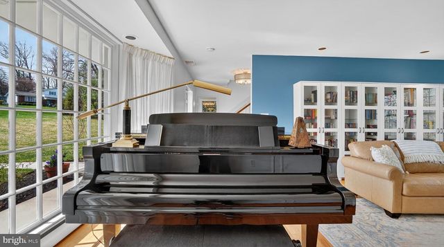 4910 LINDA AVE, Baltimore, MD 21236