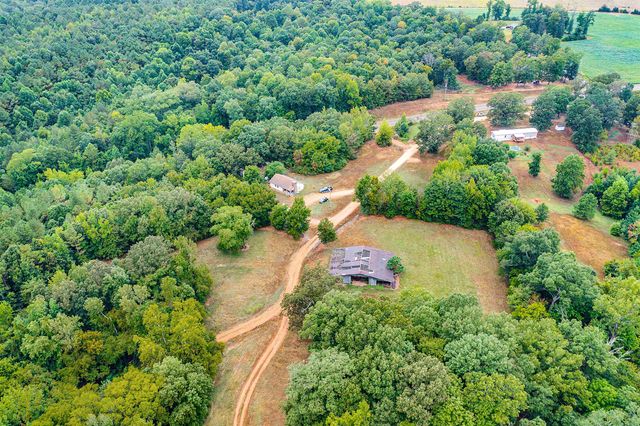 22 HWY, Savannah, TN 38372