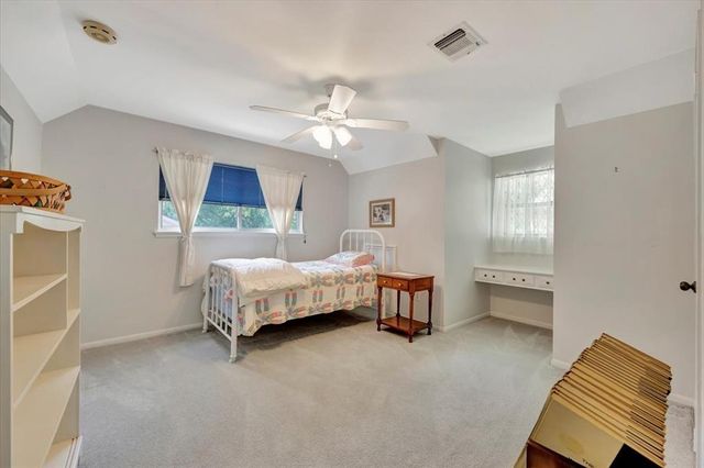 610 Forest Lake Drive, Taylor Lake Village, TX 77586