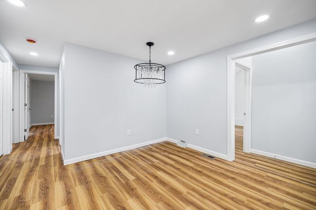 211 Bonnie Brae Dr, West Springfield, MA 01089