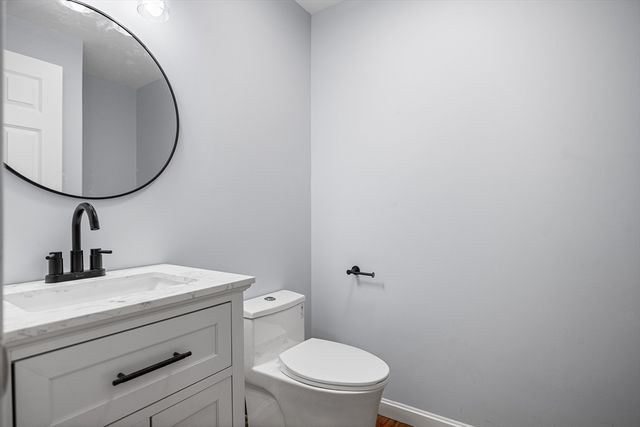 211 Bonnie Brae Dr, West Springfield, MA 01089