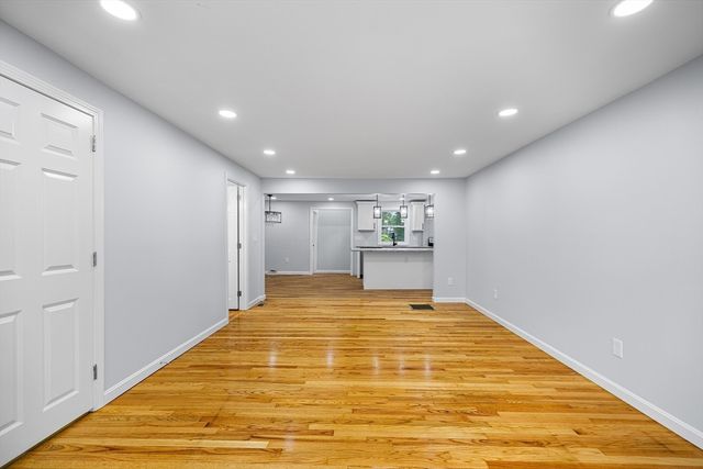 211 Bonnie Brae Dr, West Springfield, MA 01089