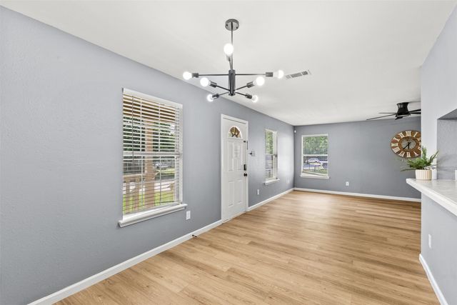 108 Cook Street, Waxahachie, TX 75165