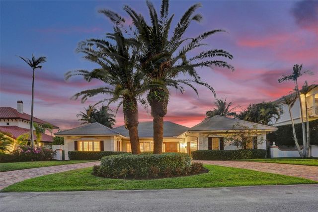 7 Saranac Road, Sea Ranch Lakes, FL 33308