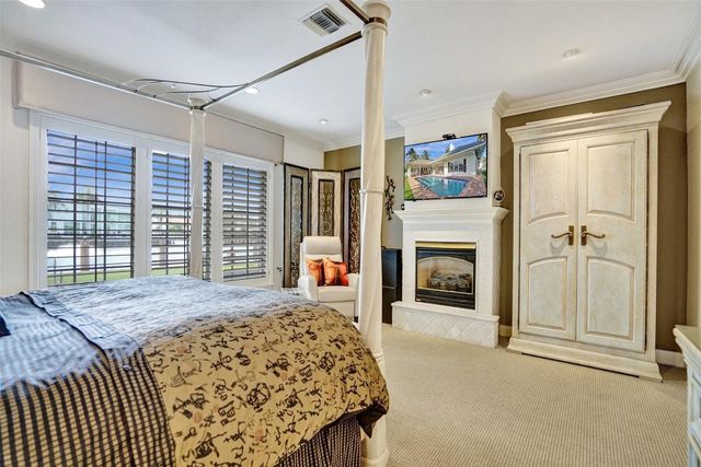 7 Saranac Road, Sea Ranch Lakes, FL 33308