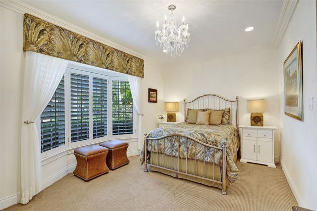 7 Saranac Road, Sea Ranch Lakes, FL 33308