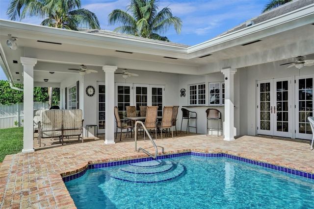 7 Saranac Road, Sea Ranch Lakes, FL 33308