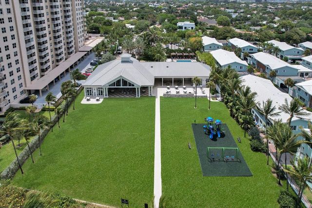 7 Saranac Road, Sea Ranch Lakes, FL 33308