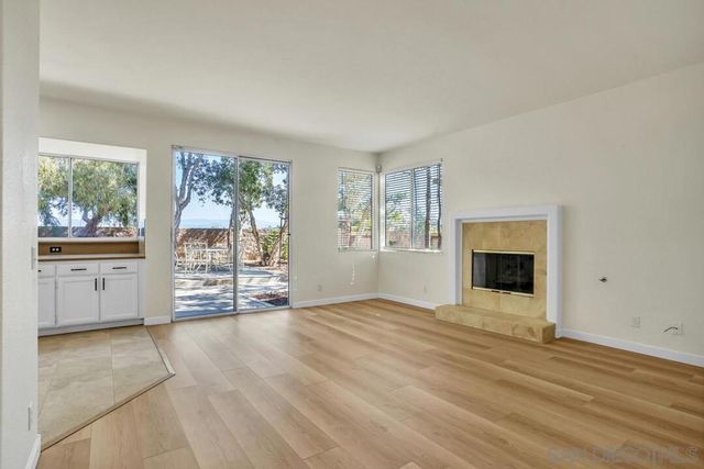 1674 W 11th Ave, Escondido, CA 92029