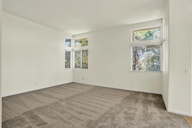 1674 W 11th Ave, Escondido, CA 92029