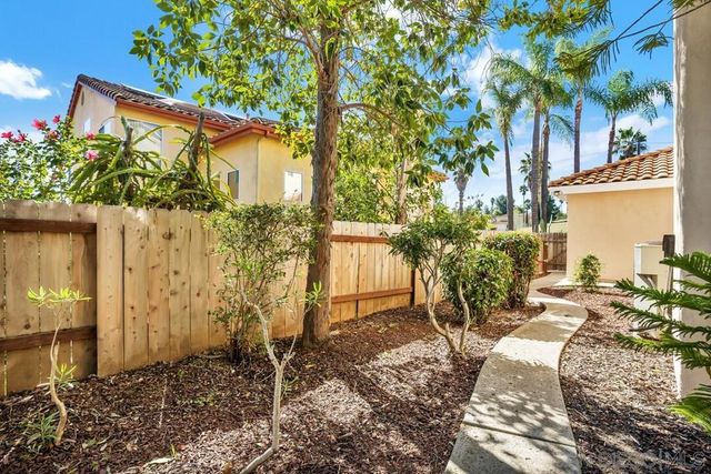 1674 W 11th Ave, Escondido, CA 92029