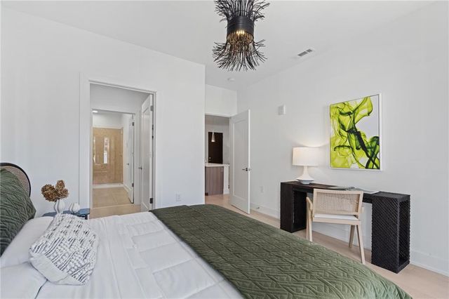 775 Juniper Street NE 323, Atlanta, GA 30308