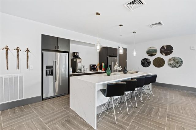 775 Juniper Street NE 323, Atlanta, GA 30308
