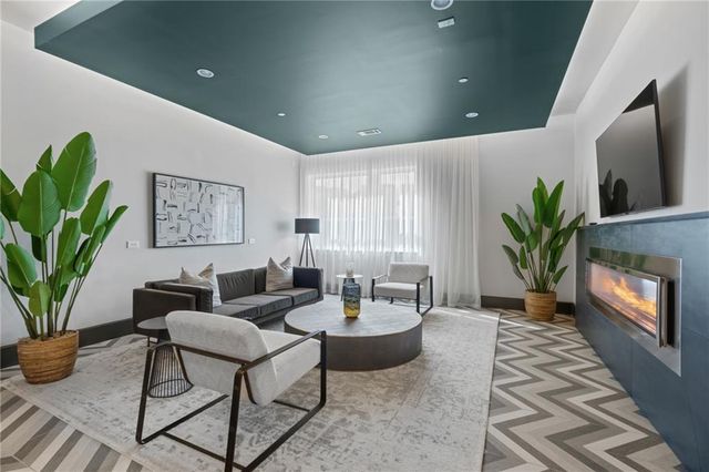 775 Juniper Street NE 323, Atlanta, GA 30308