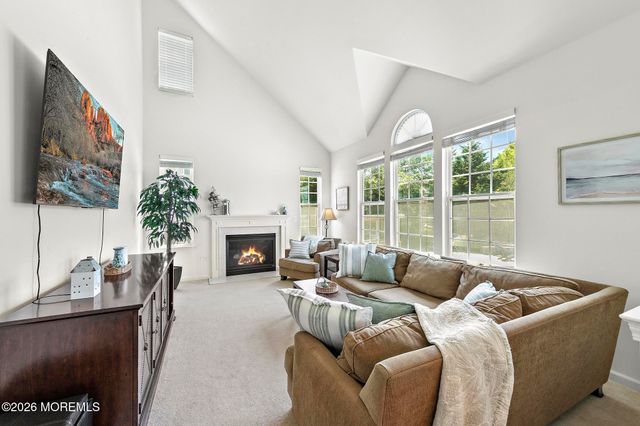 40 Overlook Drive, Little Egg Harbor, NJ 08087