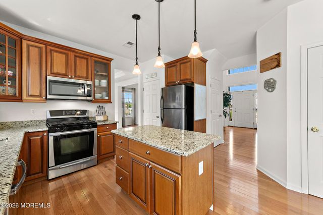 40 Overlook Drive, Little Egg Harbor, NJ 08087