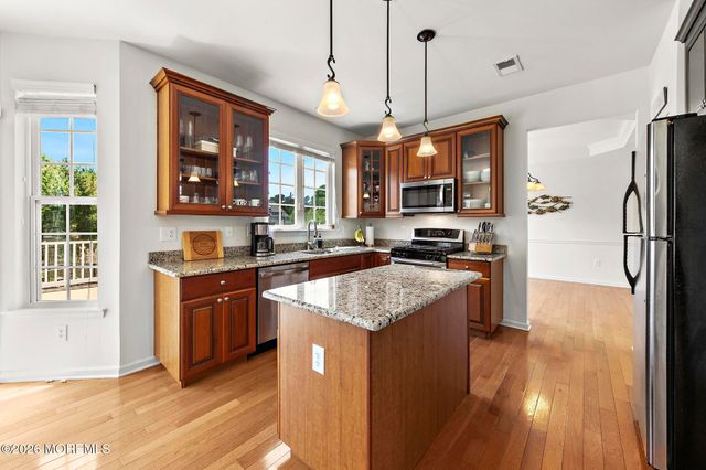 40 Overlook Drive, Little Egg Harbor, NJ 08087