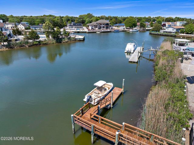 40 Overlook Drive, Little Egg Harbor, NJ 08087