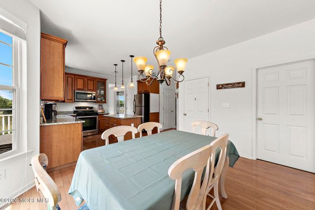 40 Overlook Drive, Little Egg Harbor, NJ 08087