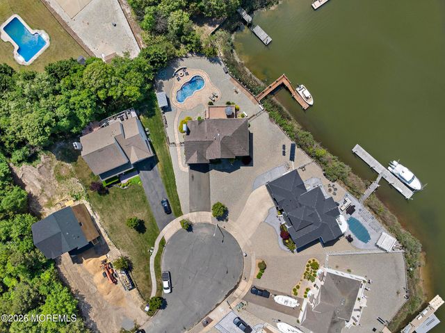 40 Overlook Drive, Little Egg Harbor, NJ 08087