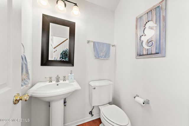 40 Overlook Drive, Little Egg Harbor, NJ 08087