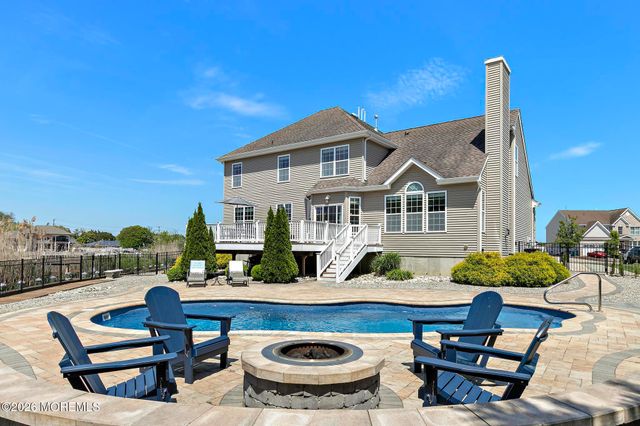 40 Overlook Drive, Little Egg Harbor, NJ 08087