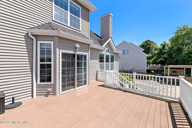 40 Overlook Drive, Little Egg Harbor, NJ 08087