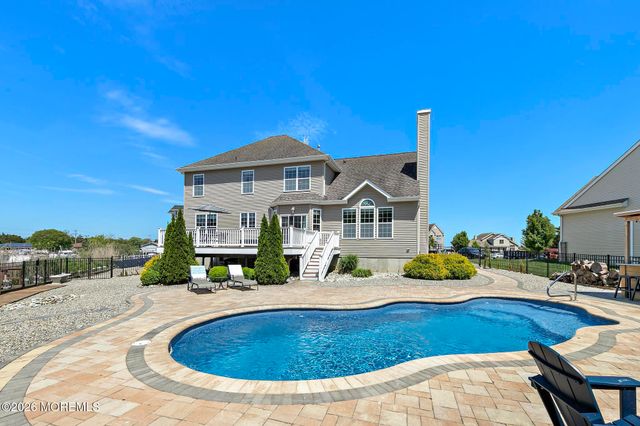 40 Overlook Drive, Little Egg Harbor, NJ 08087