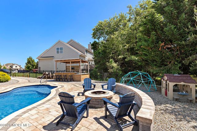 40 Overlook Drive, Little Egg Harbor, NJ 08087