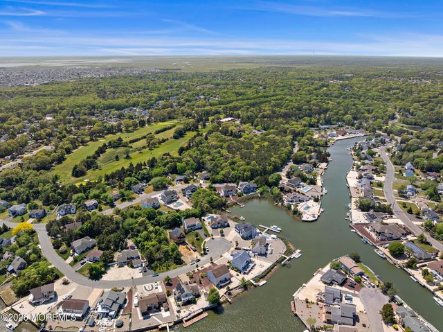 40 Overlook Drive, Little Egg Harbor, NJ 08087