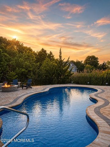 40 Overlook Drive, Little Egg Harbor, NJ 08087