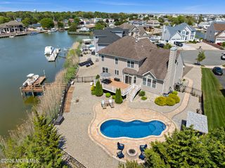 40 Overlook Drive, Little Egg Harbor, NJ 08087