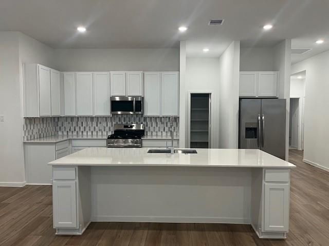 727 Blue Stone Drive, Beasley, TX 77417