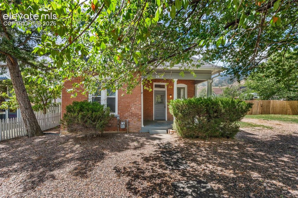 2407 Howbert Street, Colorado Springs, CO 80904 — exterior