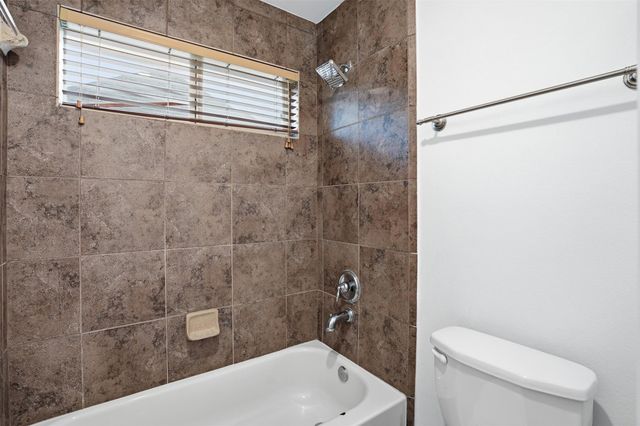 2802 Kestrel Trace Lane, Katy, TX 77494