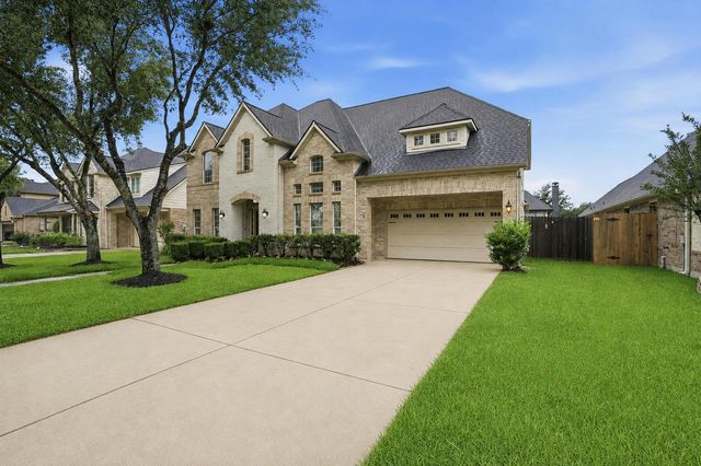 2802 Kestrel Trace Lane, Katy, TX 77494