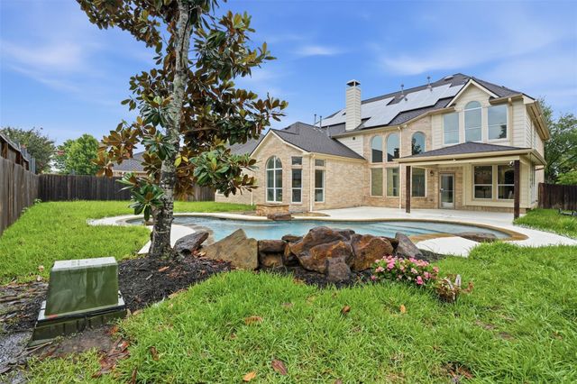 2802 Kestrel Trace Lane, Katy, TX 77494