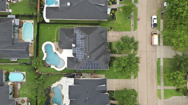 2802 Kestrel Trace Lane, Katy, TX 77494