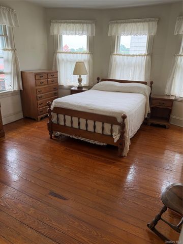 39-11 215th Street, Bayside, NY 11361