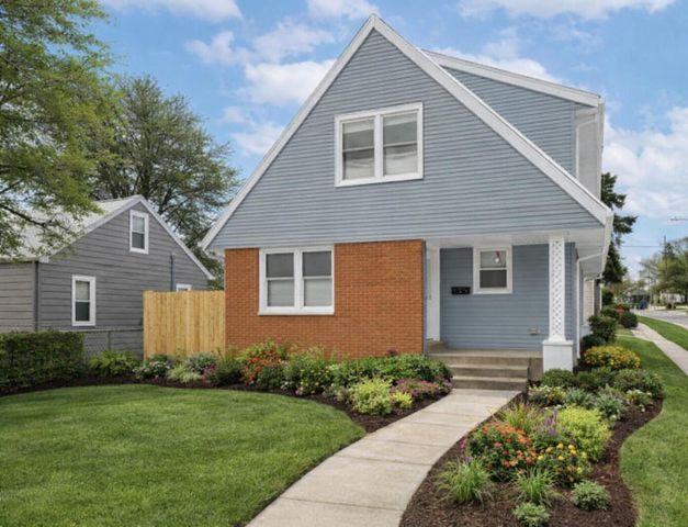 5957 N 64th STREET, Milwaukee, WI 53218