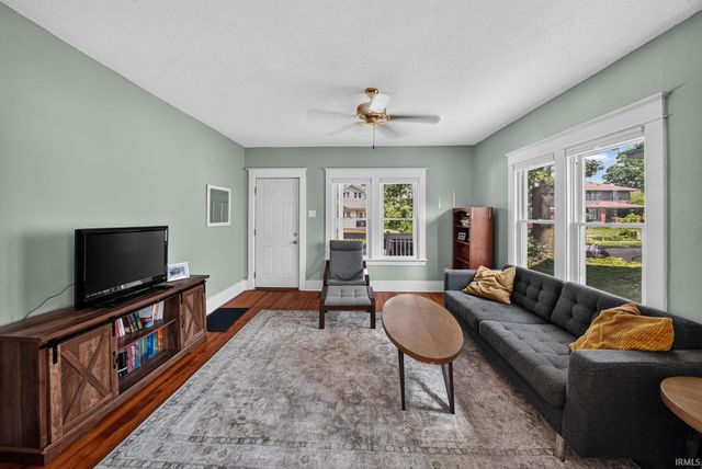 815 S 24Th Street, South Bend, IN 46615