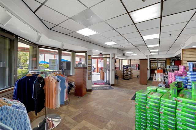 8980 S Hollybrook Boulevard 304, Pembroke Pines, FL 33025