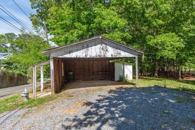 514 Grady Street, Waleska, GA 30183