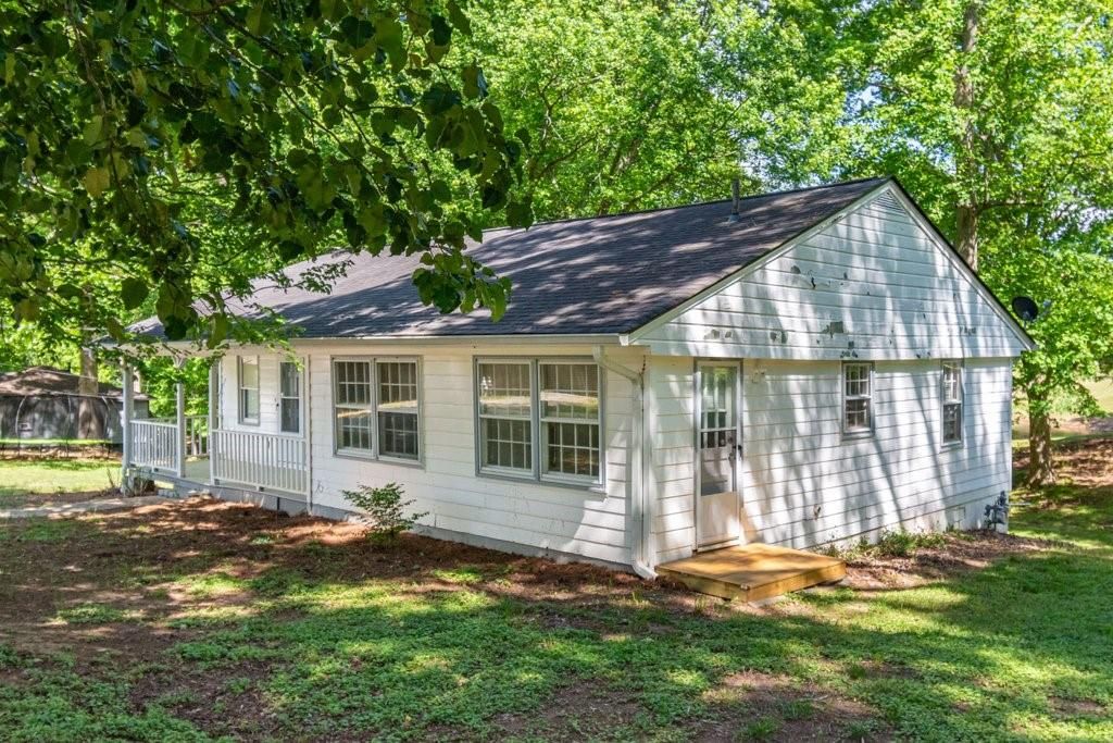 514 Grady Street, Waleska, GA 30183