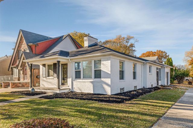11921 E Outer Drive, Detroit, MI 48224