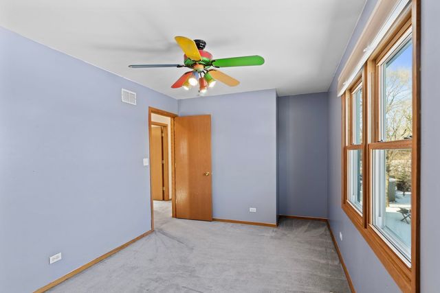 1136 Ten Pin Lane, Zion, IL 60099