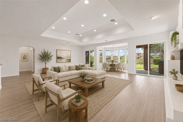 9429 Queen Charlotte Drive, Las Vegas, NV 89145